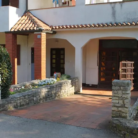 شقة With A Parking Space Karigador, Novigrad - 2534 *
